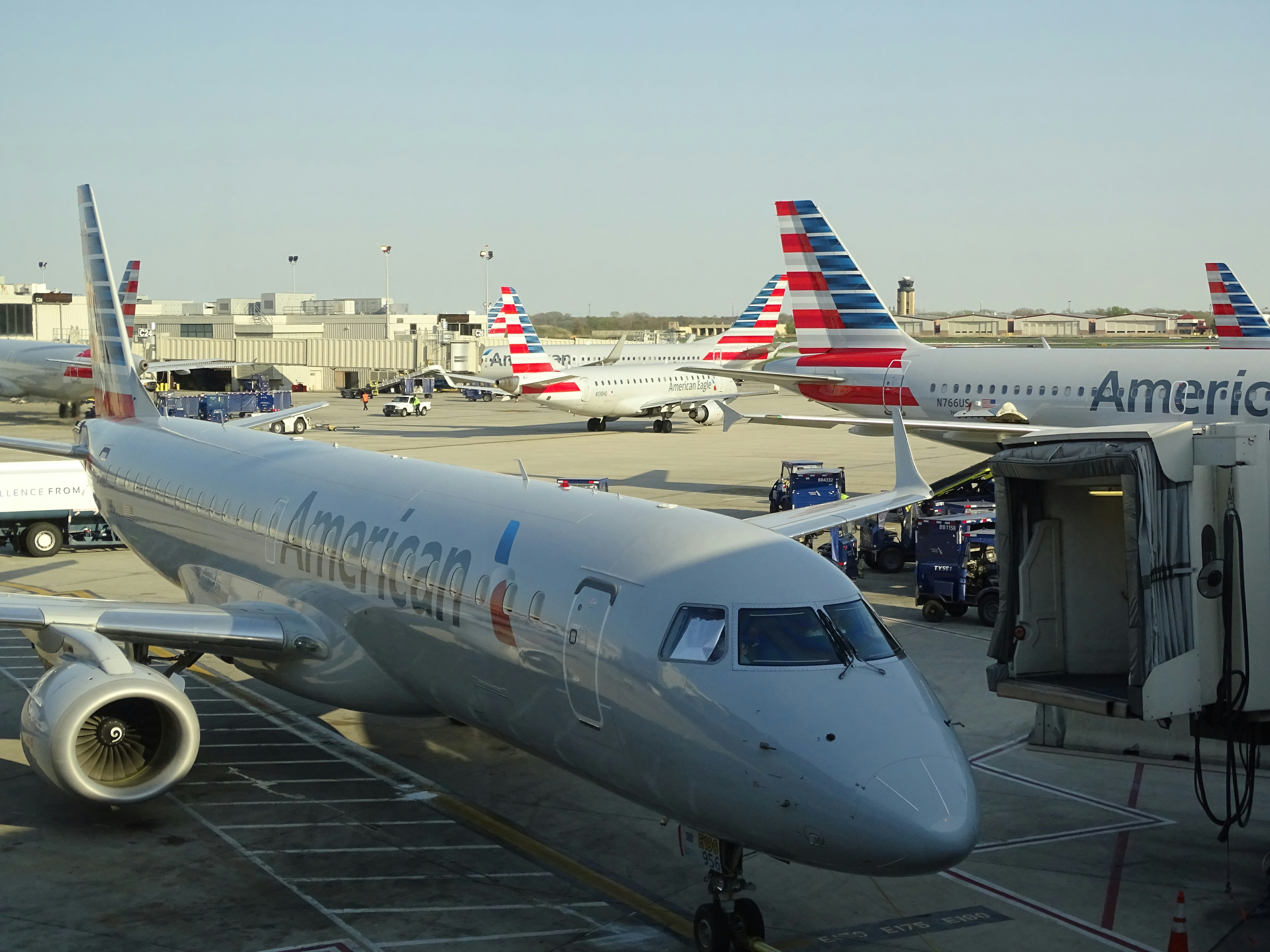 American Airlines Flight Booking